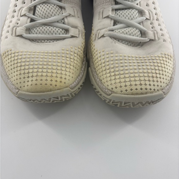 Under Armour HOVR Havoc 2 Men’s Size 9 Mid Top Basketball Shoes 3022050-100 - Picture 3 of 9